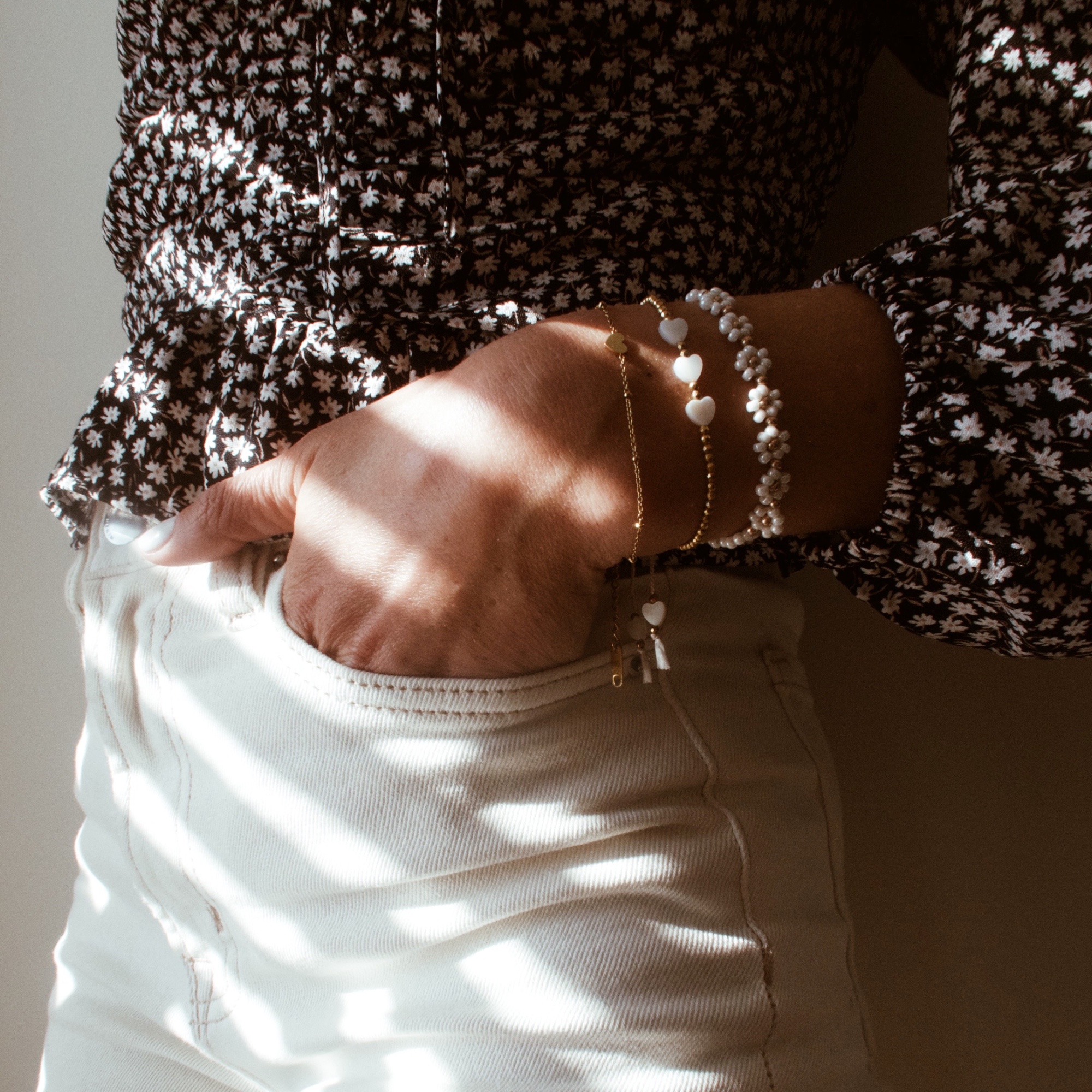 LOVEissue bracelet daisy | Elastic pearl T3